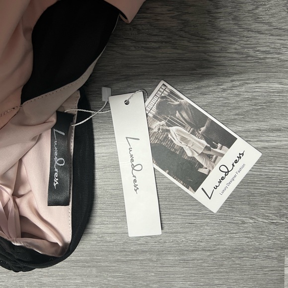 LUXEDRESS SEXY RUCHED SPAGHETTI STRAP CUTOUT BODYCON MESH MIDI DRESS - BLACK - Picture 4 of 6